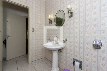 Casa para alugar com 384m², 3 quartos e 2 vagasBanheiro 3