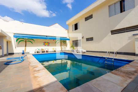 Casa para alugar com 384m², 3 quartos e 2 vagasPiscina