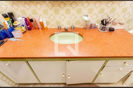 Casa para alugar com 384m², 3 quartos e 2 vagasBanheiro 2