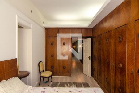 Apartamento à venda com 328m², 4 quartos e 2 vagasQuarto 1