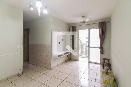 Sala  de apartamento para alugar com 3 quartos, 52m² em Vila Moreira, São Paulo