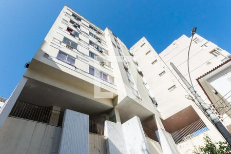 Apartamento para alugar com 71m², 2 quartos e 1 vagaFachada