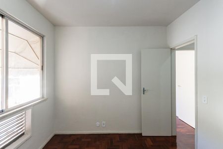 Apartamento para alugar com 71m², 2 quartos e 1 vagaQuarto
