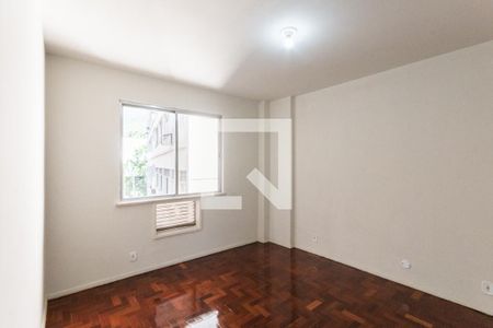 Suíte de apartamento para alugar com 2 quartos, 71m² em Tijuca, Rio de Janeiro
