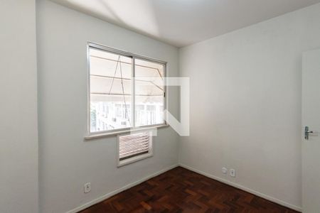 Apartamento para alugar com 71m², 2 quartos e 1 vagaQuarto