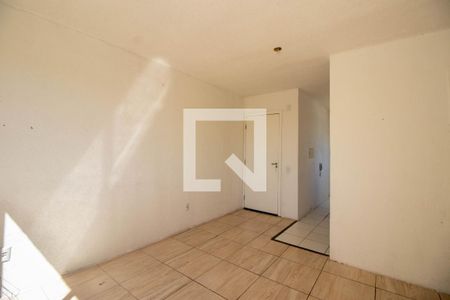 Sala de apartamento para alugar com 2 quartos, 42m² em Mário Quintana, Porto Alegre