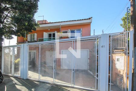 Casa à venda com 225m², 4 quartos e 3 vagasFachada