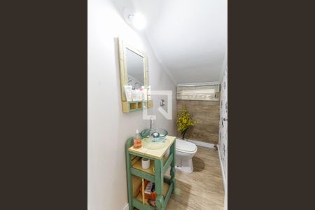 Casa à venda com 225m², 4 quartos e 3 vagasLavabo
