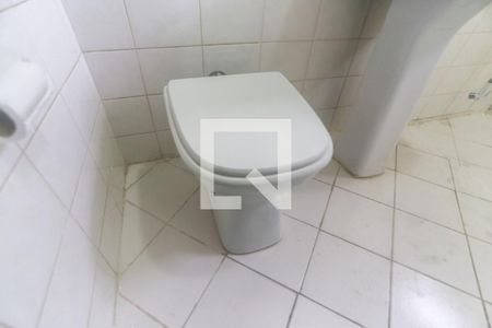 Casa à venda com 140m², 3 quartos e 2 vagas Casa à venda com 140m², 3 quartos e 2 vagasVaso