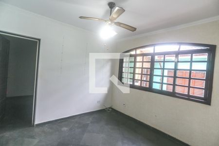 Casa à venda com 140m², 3 quartos e 2 vagas Casa à venda com 140m², 3 quartos e 2 vagasHall quartos