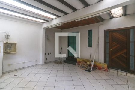 Casa à venda com 140m², 3 quartos e 2 vagas Casa à venda com 140m², 3 quartos e 2 vagasGaragem