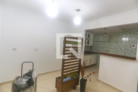 Casa à venda com 140m², 3 quartos e 2 vagas Casa à venda com 140m², 3 quartos e 2 vagasCozinha