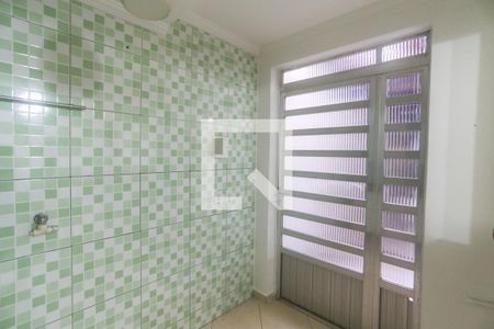 Casa à venda com 140m², 3 quartos e 2 vagas Casa à venda com 140m², 3 quartos e 2 vagasCozinha