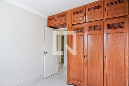 Apartamento à venda com 90m², 3 quartos e 2 vagasQuarto 2