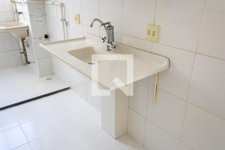 Apartamento para alugar com 50m², 2 quartos e 1 vaga Apartamento para alugar com 50m², 2 quartos e 1 vagaCozinha e Área de Serviço
