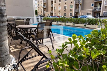 Apartamento para alugar com 50m², 2 quartos e 1 vaga Apartamento para alugar com 50m², 2 quartos e 1 vagaÁrea comum - Piscina