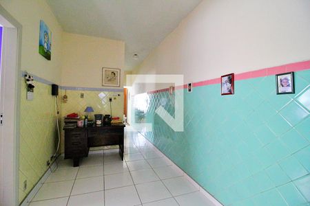 Casa à venda com 180m², 2 quartos e 1 vagaCorredor