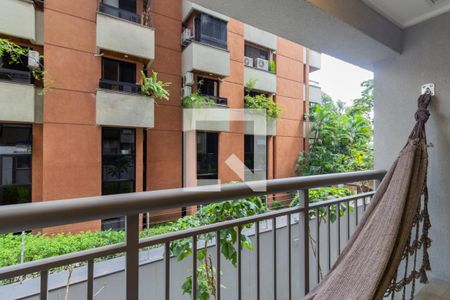 Varanda de kitnet/studio para alugar com 1 quarto, 21m² em Moema, São Paulo