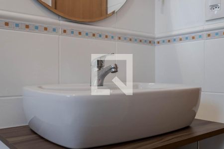 Apartamento à venda com 76m², 2 quartos e 2 vagasBanheiro