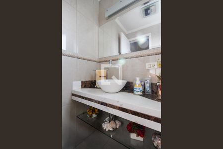 Casa para alugar com 160m², 3 quartos e 3 vagasLavabo