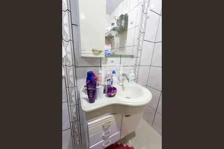 Lavabo  de casa à venda com 3 quartos, 225m² em Conceição, Diadema