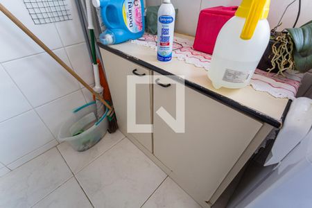 Apartamento à venda com 258m², 4 quartos e 2 vagas Apartamento à venda com 258m², 4 quartos e 2 vagasArmário da Área de Serviço