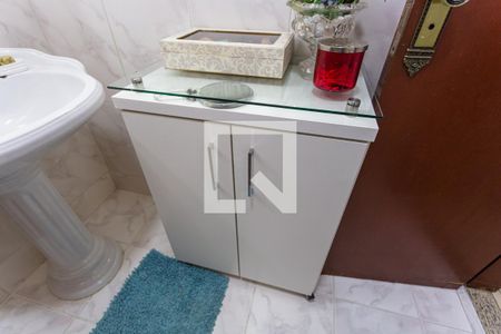 Apartamento à venda com 258m², 4 quartos e 2 vagas Apartamento à venda com 258m², 4 quartos e 2 vagasArmário do Banheiro Social 1