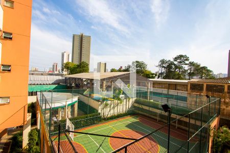 Apartamento para alugar com 49m², 2 quartos e 1 vagaVista da varanda