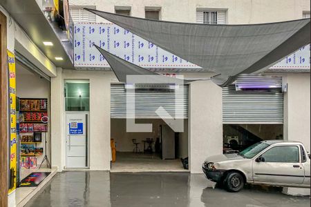 Studio para alugar com 28m², 1 quarto e sem vaga Studio para alugar com 28m², 1 quarto e sem vagaFachada