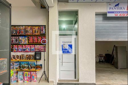 Studio para alugar com 28m², 1 quarto e sem vaga Studio para alugar com 28m², 1 quarto e sem vagaFachada
