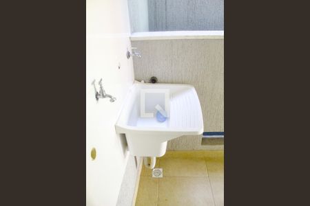 Apartamento para alugar com 38m², 2 quartos e 1 vagaÁrea de Serviço