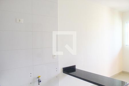 Sala / Cozinha de apartamento para alugar com 2 quartos, 38m² em Vila Mazzei, São Paulo