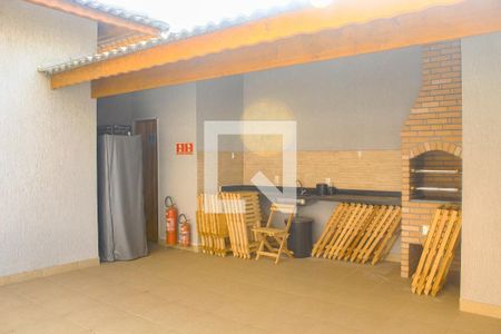 Apartamento para alugar com 38m², 2 quartos e 1 vagaÁrea comum - Churrasqueira