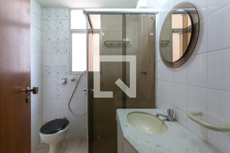 Banheiro de apartamento para alugar com 1 quarto, 54m² em Savassi, Belo Horizonte