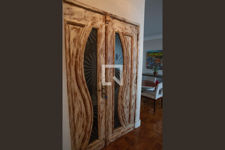 Apartamento à venda com 208m², 4 quartos e 1 vaga Apartamento à venda com 208m², 4 quartos e 1 vagaCorredor