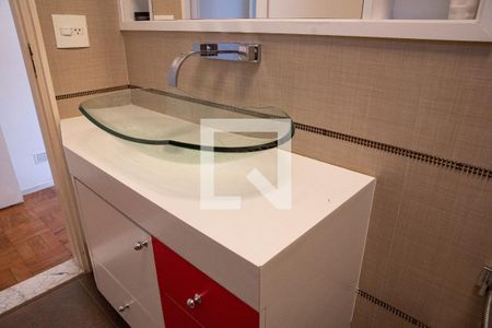 Apartamento à venda com 208m², 4 quartos e 1 vaga Apartamento à venda com 208m², 4 quartos e 1 vagaBanheiro