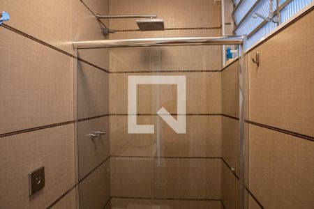 Apartamento à venda com 208m², 4 quartos e 1 vaga Apartamento à venda com 208m², 4 quartos e 1 vagaBanheiro