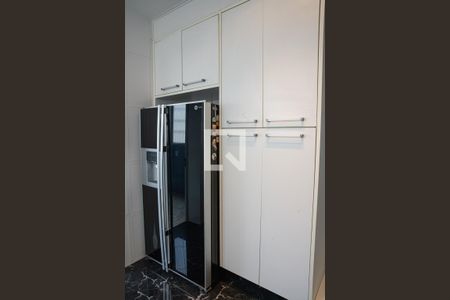 Apartamento à venda com 208m², 4 quartos e 1 vaga Apartamento à venda com 208m², 4 quartos e 1 vagaCozinha