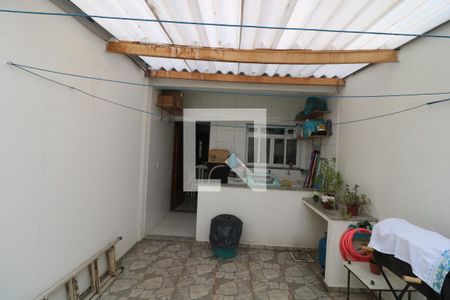 Casa à venda com 101m², 3 quartos e 2 vagasÁrea de Serviço