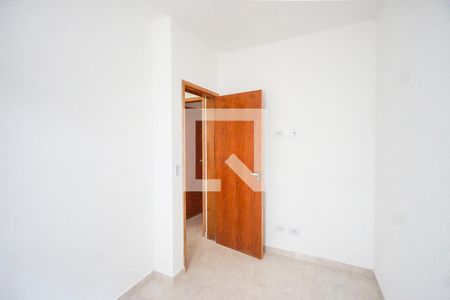 Quarto 01 de apartamento para alugar com 2 quartos, 42m² em Vila Esperança, São Paulo