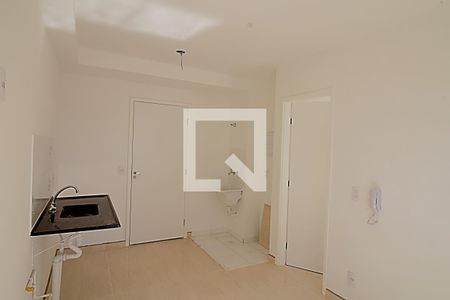 Cozinha e Área de Serviço de apartamento para alugar com 1 quarto, 27m² em Vila Nova das Belezas, São Paulo