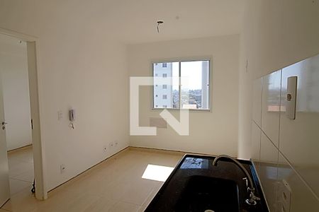 Sala/Cozinha de apartamento para alugar com 1 quarto, 27m² em Vila Nova das Belezas, São Paulo