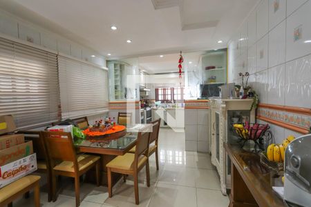 Casa à venda com 300m², 3 quartos e 5 vagasCozinha/Sala de Jantar