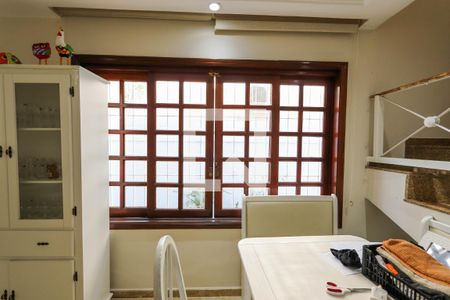 Sala de casa à venda com 3 quartos, 300m² em Jardim Paraíso, São Paulo