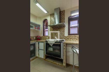 Casa de condomínio à venda com 650m², 5 quartos e 4 vagasCozinha