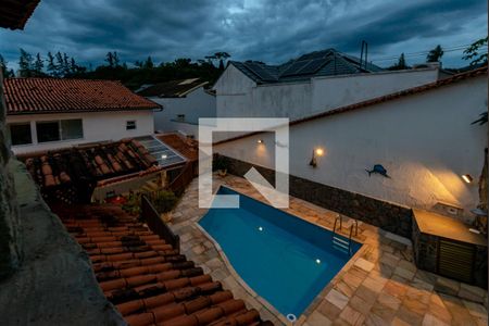 Casa de condomínio à venda com 650m², 5 quartos e 4 vagasVista salão