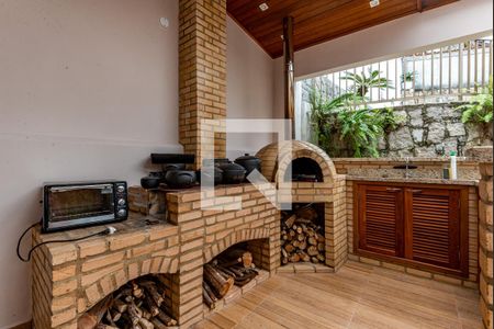 Casa de condomínio à venda com 650m², 5 quartos e 4 vagasVaranda gourmet