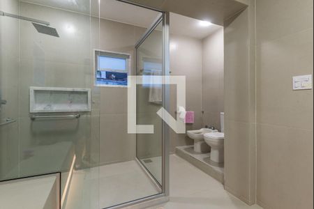 Casa de condomínio à venda com 650m², 5 quartos e 4 vagasBanheiro da Suíte 4