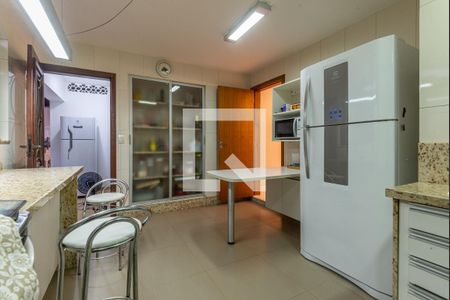 Casa de condomínio à venda com 650m², 5 quartos e 4 vagasCozinha