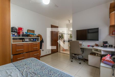 Casa de condomínio à venda com 650m², 5 quartos e 4 vagasQuarto 3 - Suíte